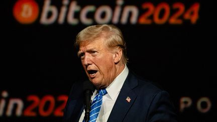 Donald Trump lors de la conférence sur le bitcoin organisée à Nashville dans le Tennessee, le 27 juillet 2024. (JON CHERRY / AFP)