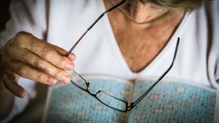 Près de 40% des personnes âgées de 78 ans et plus ne portent pas de lunettes adaptées à leur vue, révèle une étude.&nbsp; (AFP)