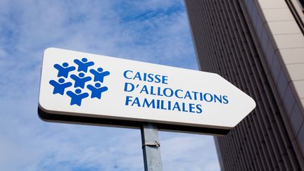 Sans&nbsp;emploi, la jeune femme&nbsp;avait deux enfants âgés de 6&nbsp;et 8&nbsp;ans, dont une fille handicapée. (GARO / AFP)