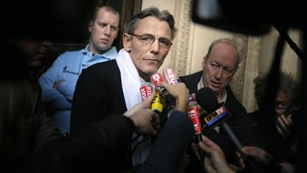 Marc Machin p&egrave;re, le 13 avril 2010 au palais de justice de Paris. (OLIVIER LABAN-MATTEI / AFP)