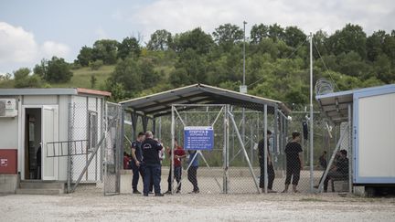 Un centre de réception et d'identification des réfugiés accueille des migrants à Fylakio, dans le nord de la Grèce, le 23 mai 2018. (SOCRATES BALTAGIANNIS / DPA)