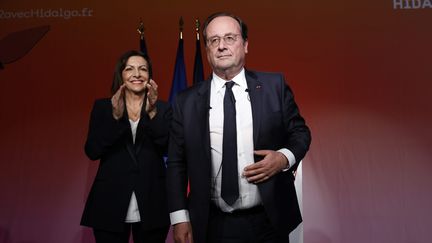 L'ancien président de la République François Hollande est venu soutenir la candidate socialiste Anne Hidalgo en meeting à Limoges (Haute-Vienne), mardi 22 mars (MAXPPP)