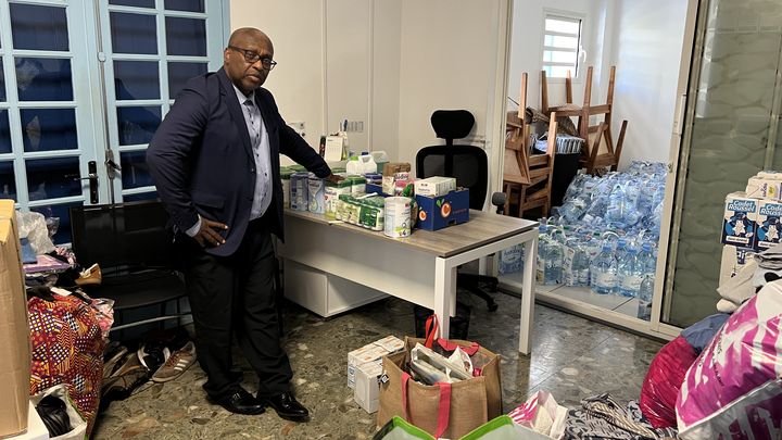 Mohamed Bamcolo à la délégation de Mayotte à La Réunion, le 17 décembre 2024. (ROBIN PRUDENT / FRANCEINFO)