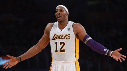 Les Los Angeles Lakers à la lutte avec les Chicago Bulls