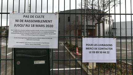 L'église évangéliste La porte ouverte à Mullhouse (haut-Rhin) est fermée pour cause de coronavirus. Plus d'une vingtaine de ses membres&nbsp;a été contaminée. (PATRICK SEEGER / MAXPPP)