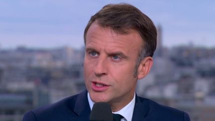 Gouvernement : la recherche du futur Premier ministre se poursuit (Franceinfo)