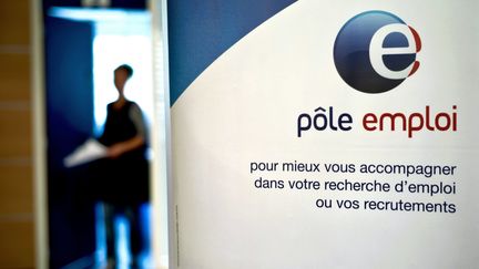 Dans une agence P&ocirc;le emploi de Dijon. (JEFF PACHOUD / AFP)