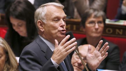 Le Premier ministre Jean-Marc Ayrault, &agrave; l'Assembl&eacute;e nationale, &agrave; Paris, le 16 octobre 2013. (PATRICK KOVARIK / AFP)