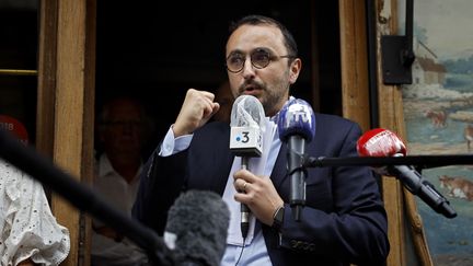 Stéphane Manigold, propriétaires de restaurants à Paris et porte-parole du collectif de commerçants "Restons ouverts", le 22 mai 2020. (THOMAS COEX / AFP)