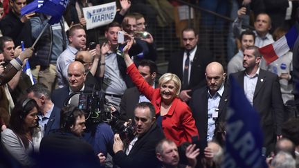 La candidate à la présidentielle Marine Le Pen lors de son meeting au Zénith de Lille (Nord), dimanche 26 mars 2017.&nbsp; (ALAIN JOCARD / AFP)