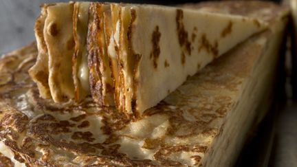 Gâteau de crêpes (FRANCE INFO - LA MARTINIERE / MATHILDE DE L'ECOTAIS)