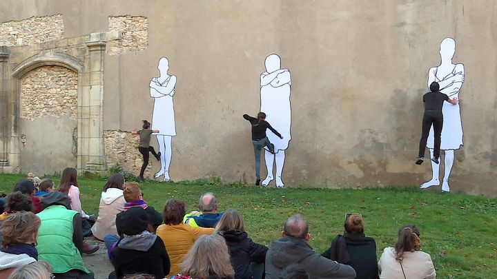 Spectacle "La Tondue" par la compagnie les Arts Oseurs (France 3 Grand Est)