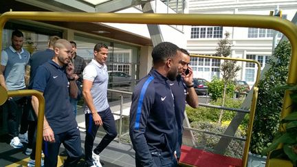 &nbsp; (Direction Biarritz les Bleus ici au Bourget © Radio France / Jean-Pierre Blimo)