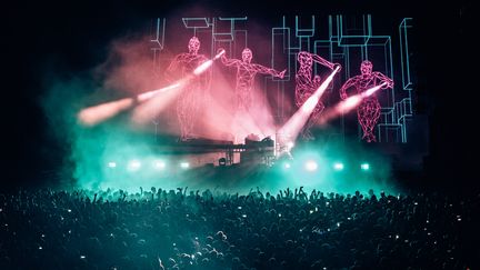 Le duo électro anglais The Chemical Brothers était en concert à Rock en Seine, samedi 26 août 2023. (Olivier Hoffschir)