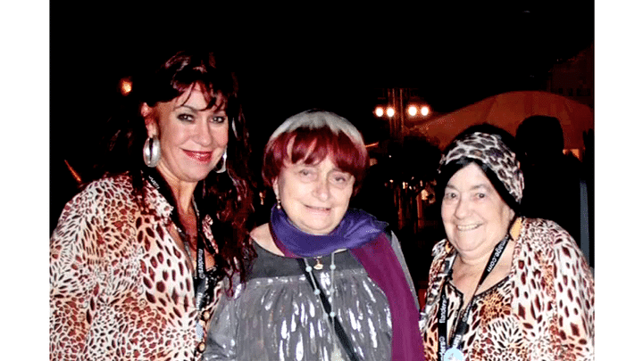 Esmeralda et Pascaline Petit posent avec Agnès Varda à Cannes
 (DR / Esmeralda Petit)