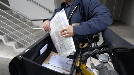 Grève des agents de La Poste : des suppressions de postes dues à la baisse des envois de courriers