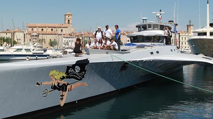 Le "Brigitte-Bardot", nouveau trimaran de l'association &eacute;cologiste Sea Shepherd, &agrave; Nice, le 25 mai 2011.&nbsp; (PATRICK BLANCHARD / NICE MATIN / MAXPPP)