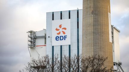 Une usine EDF au Havre, en janvier 2020. (LOU BENOIST / AFP)