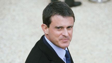 Le ministre de l'Int&eacute;rieur, Manuel Valls, le 20 novembre 2013 &agrave; l'Elys&eacute;e (Paris). (ALAIN JOCARD / AFP)