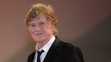 L'acteur et réalisateur américain Robert Redford lors de la première du film "Our Souls at Night", présenté à la Mostra de Venise le 1er septembre 2017. (FILIPPO MONTEFORTE / AFP)