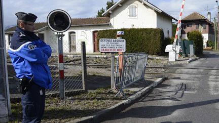 Le passage à niveau d'Allinges (Haute-Savoie), le 2 juin 2008.&nbsp; (PHILIPPE DESMAZES / AFP)