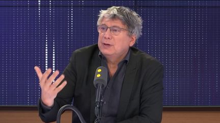 Annonces de Jean Castex : "Le gouvernement ne maitrise pas du tout la situation", déplore Éric Coquerel