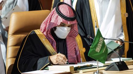 Le prince héritier saoudien Mohammed ben Salmane, le 5 janvier 2021 à Al-Ula (Arabie-Saoudite). (BANDAR AL-JALOUD / SAUDI ROYAL PALACE / AFP)