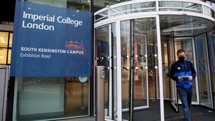 L'Imperial College of London cherche des volontaires pour la deuxième phase de son étude. (LI YING / XINHUA VIA AFP)