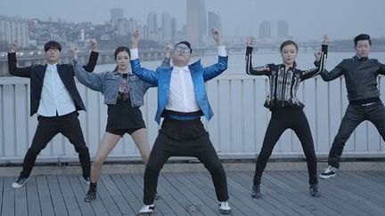 Psy : le clip de "Gentleman" a battu les records de visionnage sur YouTube
 (Capture d&#039;image / Culturebox)