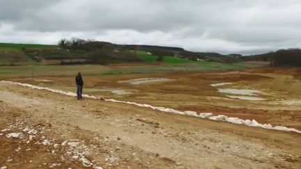 Lot-et-Garonne : le lac de la discorde