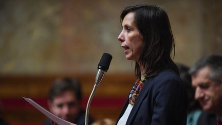 La députée Albane Gaillot, rapporteure de la loi visant à allonger le délai de l'IVG en France. (A l'Assemblée Nationale le 6 février 2019). (CHRISTOPHE ARCHAMBAULT / AFP)