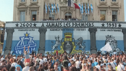 Football : le sacre de l’OM en Coupe d’Europe il y a 30 ans célébré à Marseille (France 2)