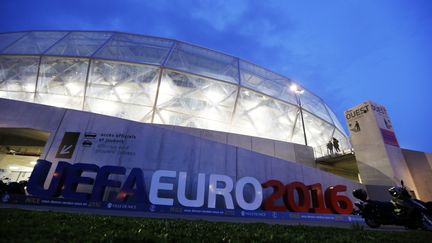 L'Allianz Riviera de Nice, l'un des nouveaux stades construits pour l'Euro 2016. (VALERY HACHE / AFP)