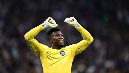 André Onana lors d'un match de Serie A entre l'Inter Milan et l'Atalanta Bergame, le 27 mai 2023. (GABRIEL BOUYS / AFP)