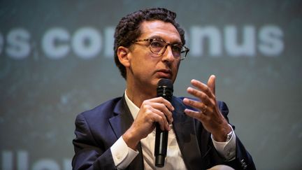 Maxime Saada, au Festival de la fiction à La Rochelle, le 16 septembre 2022. (XAVIER LEOTY / AFP)