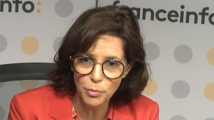 Nathalie Renoux, présentatrice des journaux du weekend sur M6, était l'invitée d'Infos médias, mercredi 15 décembre 2021. (FRANCEINFO / RADIO FRANCE)