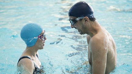 Florence Loiret-Caille et Samir Guesmi dans "L'Effet aquatique" de Solveig Anspach
 ( Le Pacte)