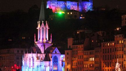 Les quais de Saône et la colline de Fourvière mis en lumière.
 (Jean-François Lixon)