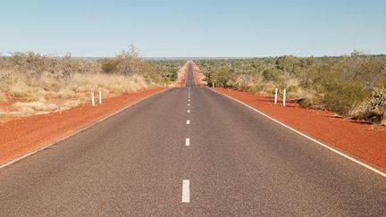 La Stuart Highway en Australie le 29 janvier 2010. (BJOERN HOLLAND / IMAGE SOURCE / AFP)
