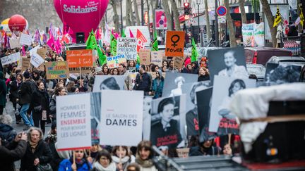 Rassemblement pour les droits des femmes, à Paris, le 8 mars 2017. (MAXPPP)