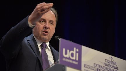 Jean-Christophe Lagarde lors d'un congrés de l'UDI, à Vincennes (Val-de-Marne), le 22 janvier 2022.&nbsp; (JULIEN DE ROSA / AFP)