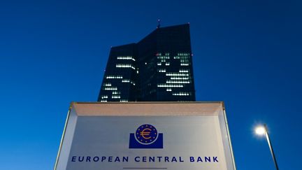 Le siège de la Banque centrale européenne à Francfort (Allemagne), le 14 décembre 2022. (ARNE DEDERT / DPA / AFP)