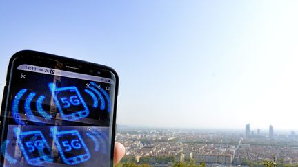 La France a lancé le 29 septembre les premières enchères pour l'attribution des fréquences 5G. (MAXPPP)