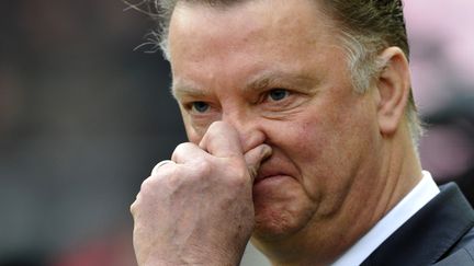 Louis Van Gaal, alors entra&icirc;neur du Bayern Munich, lors d'un match &agrave; Fribourg (Allemagne), le 19 mars 2011.&nbsp; (THOMAS KIENZLE / AFP)