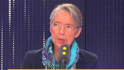 Élisabeth Borne, invitée de franceinfo lundi 19 novembre.&nbsp; (FRANCEINFO / RADIOFRANCE)