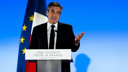 François Fillon a un trou de mémoire sur le nom d'un patron qui le soutient