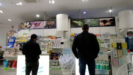 Une pharmacie en Belgique, en janvier 2022. (MAXPPP)