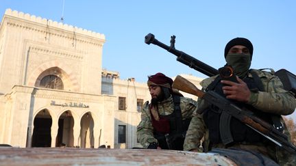 En Syrie, la coalition rebelle a pris le contrôle de Hama, jeudi 5 décembre. (MOHAMMED AL-RIFAI / AFP)