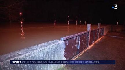 Crue à Gournay-sur-Marne : le niveau de l'eau continue de monter