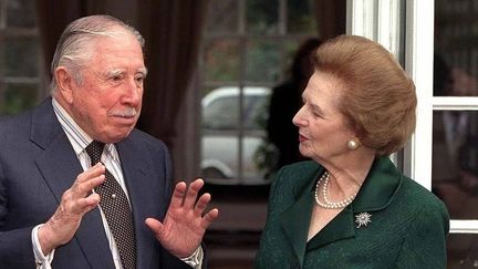 Rencontre entre Pinochet et Thatcher le 27 mars 1999
 (JONES/L.R.C./SIPA)